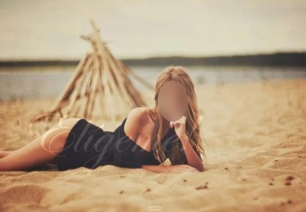 ELEGANTE SEÑORITA CON MUCHO DESEO DE SEXO 691674080