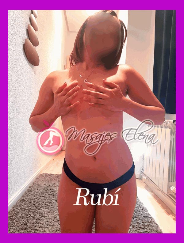 COMPLICIDAD, BELLEZA Y EROTISMO EN UNA SOLA MUJER 691774941