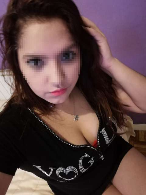 NIÑATA PARAGUAYA ADICTA AL SEXO 677731841