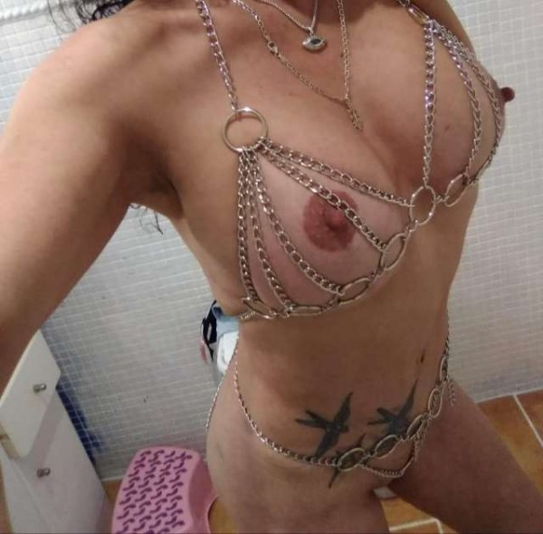 BELLA MUY IMPLICADA SIN TABÚES! ! ! ! ! 677321691