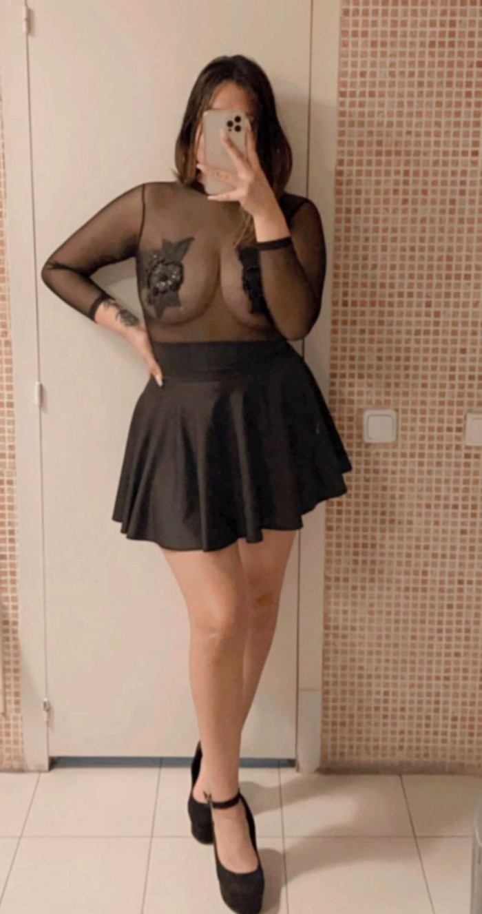 TATIANA,COÑITO MUY CACHONDO,RICAS Y GRANDES TETAS!