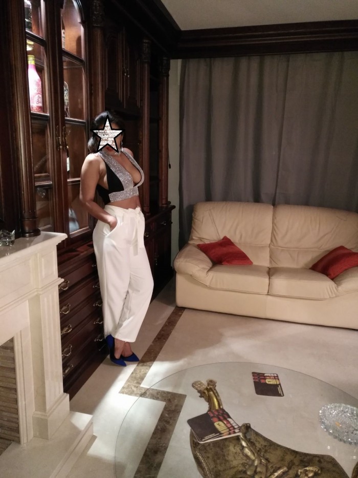 RUBI chicas muy elegantes sexys, auténticas,