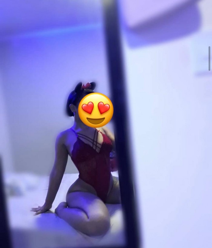 HOLA cariño soy NICOL ven y disfruta de un momento