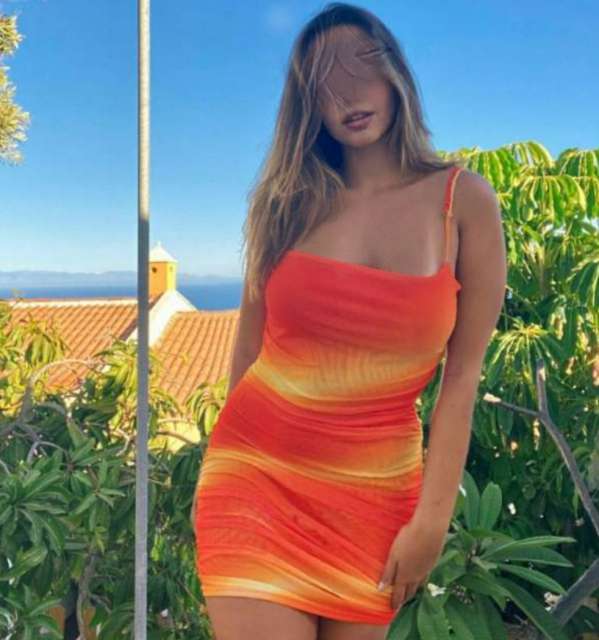 ESPAÑOLA MUY CARIÑOSA Y FIESTERA