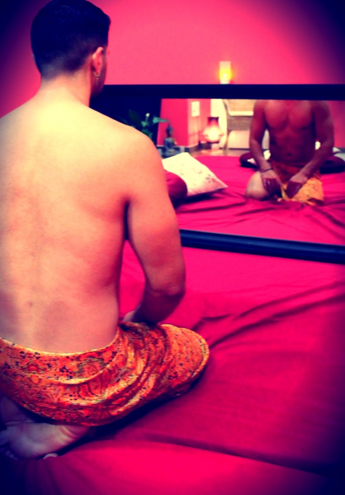 Goza del escultural cuerpo a cuerpo de Shiro