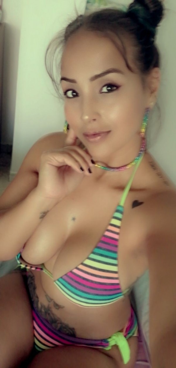 Mariposa colombiana sexi nueva en la zona