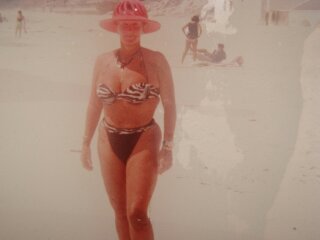 Madura Española     ccc  ccc   ccc   ccc  ccc  ccc