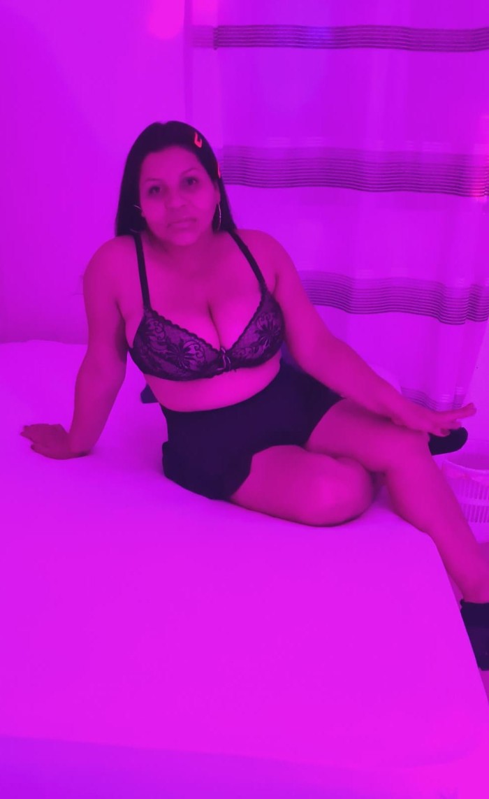 hondureña con tetasas buenas cubanas