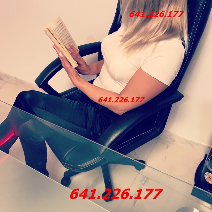 rubia sensual atractiva discreta 24 hrs salidas