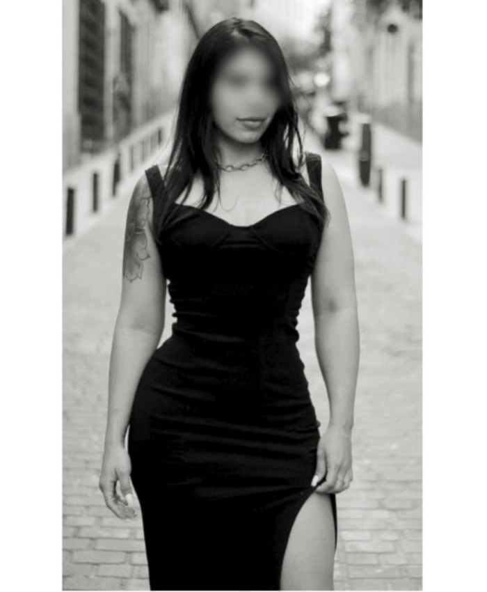 adoro que te corras en mi cara y luego me folles.