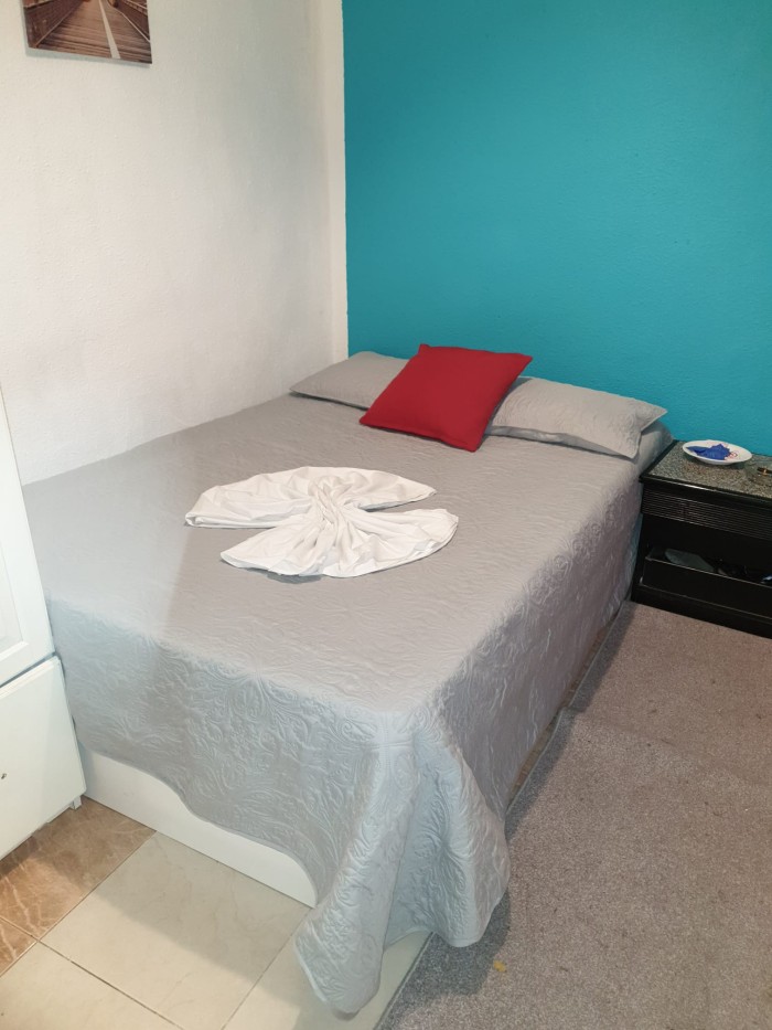 ESCORTS BUENA PRESENCIA PARA PLAZA EN MADRID