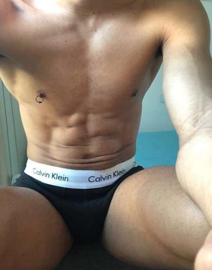 CHICO JOVEN, MUY COMPLACIENTE, FLIPARÁS