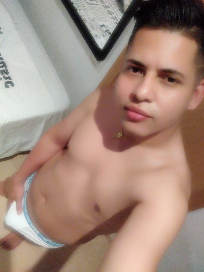 BRUNO VERSÁTIL PARA COMÉRTELO. 