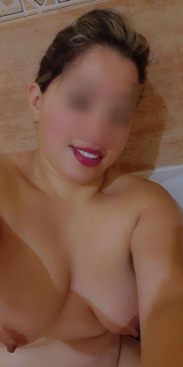 TRAGONSITA DE PENES UNIVERSITARIA SEXY VALENCIANA