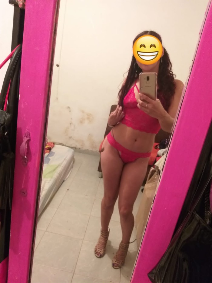 COLOMBIANA 23 AÑOS TU RICA TODA UNA DEMONIA EN LA