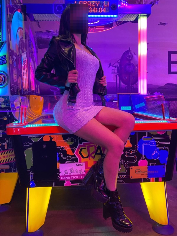 Masajista independiente , recibo sola