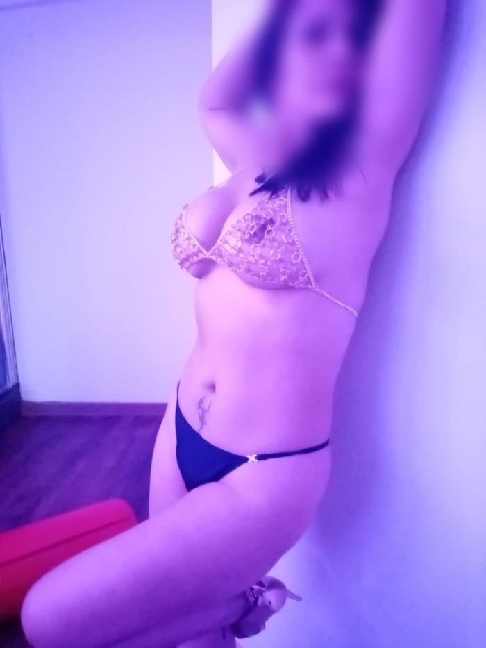 GABY: MORENA CARIÑOSA,TE LA CHUPO BIEN RICO