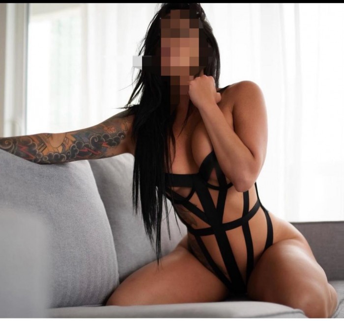 ANA, ARDIENTE, JUGUETONA, SALVAJE, DELICIOSA…