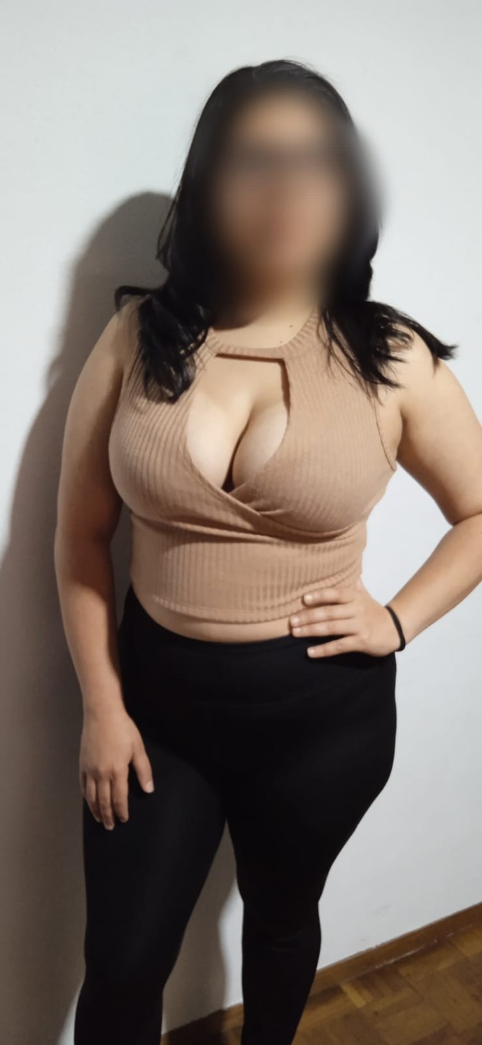 tetazas naturales y coñito de niña-salidas 85¡¡