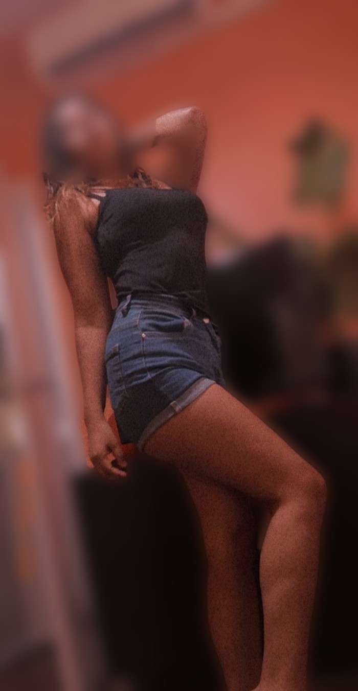 Paz masajista sexy y latina