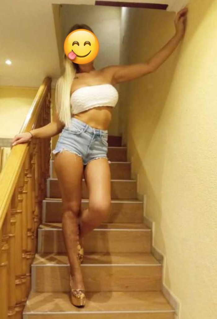 SOY TU MEJOR ENCUENTRO SEXUAL¡ RUBIA PIVON! 24/7