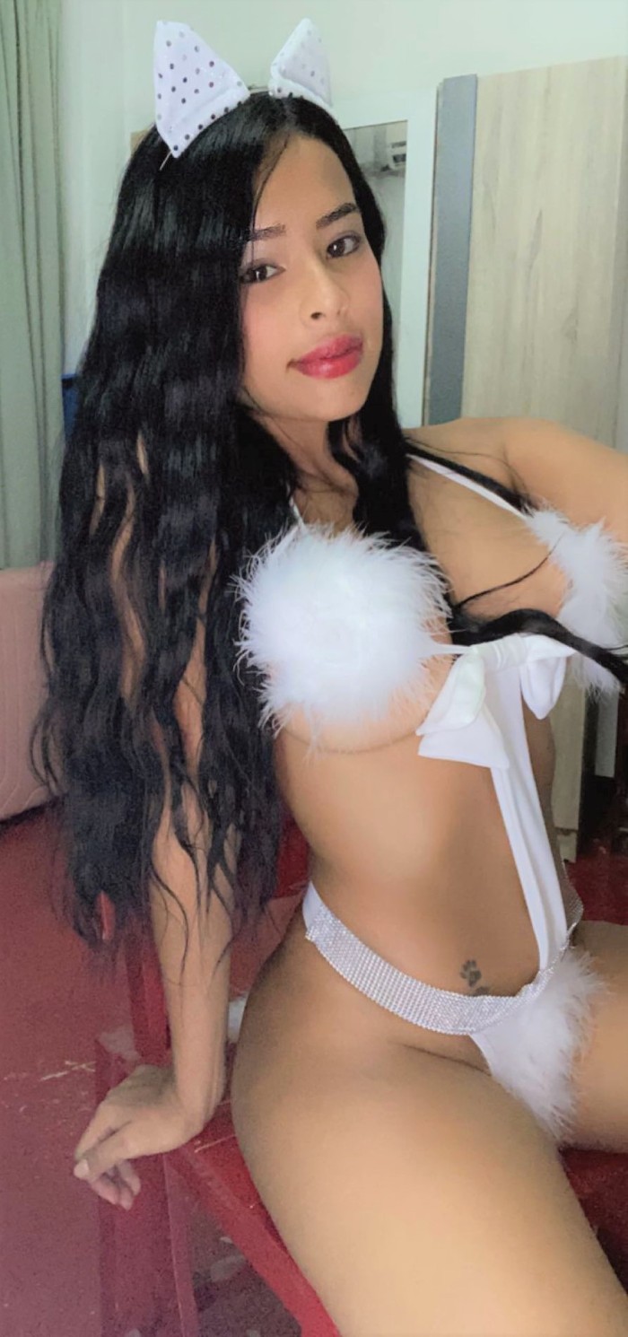 VALENTINA, ANCIO CHUPARTELA Y TRAGARME TU LECHITA.