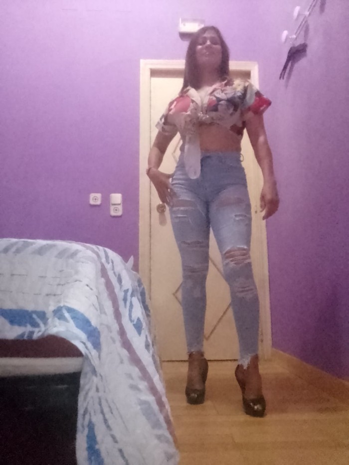 ELLY, MADURITA ATRACIVA Y MUY MORBOSA
