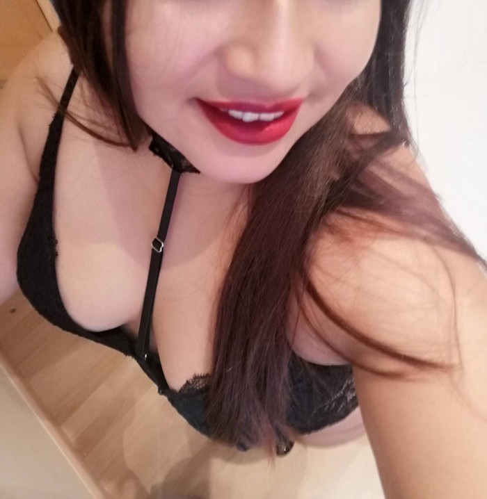 Chica latina estudiante le gustan q le folle duro