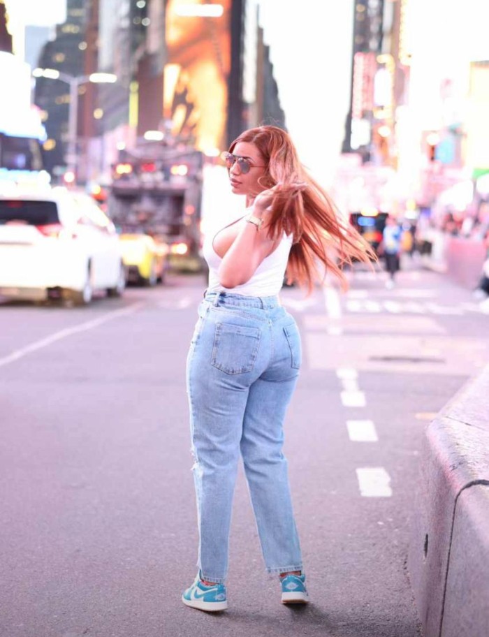 CHICA SEXY UNIVERSITARIA NUEVA EN BILBO