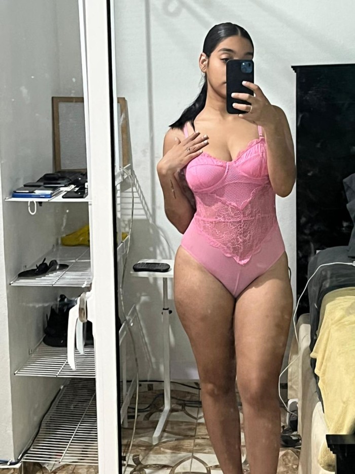 muy sensual y provocatica chica