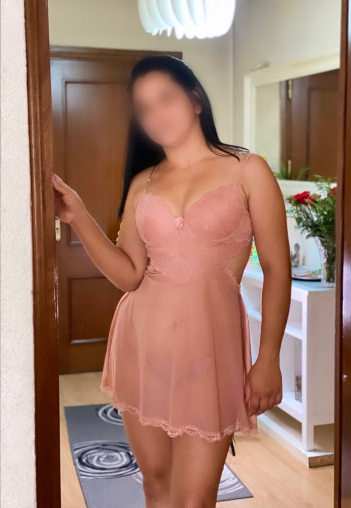 LISA MASAJISTA ATRACTIVA DESEA CONOCERTE