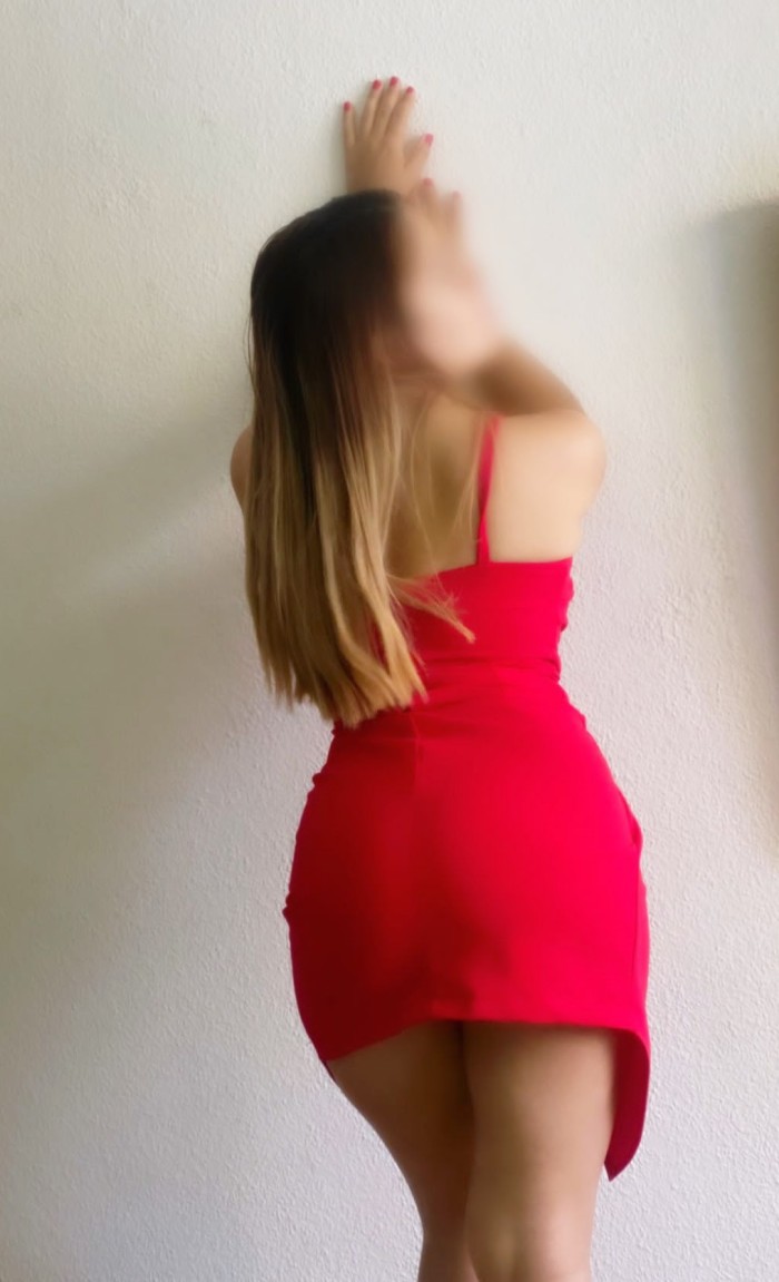 PAULA JOVENCITA  COPLETA PARA UNSO MASAJES CUERPO