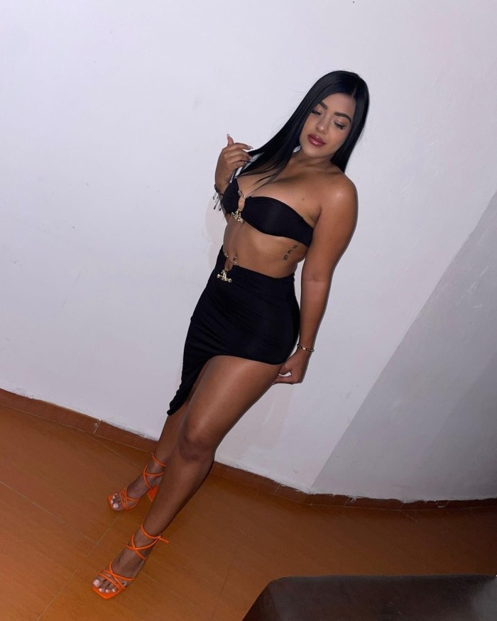 SAYRA, CHICA CURVI CON GANAS DE PASARLO BIEN..