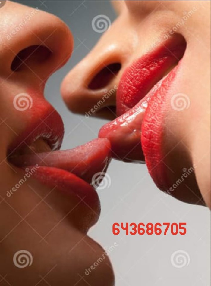 SANDRA,,MIA,,EVA,,MARCELA