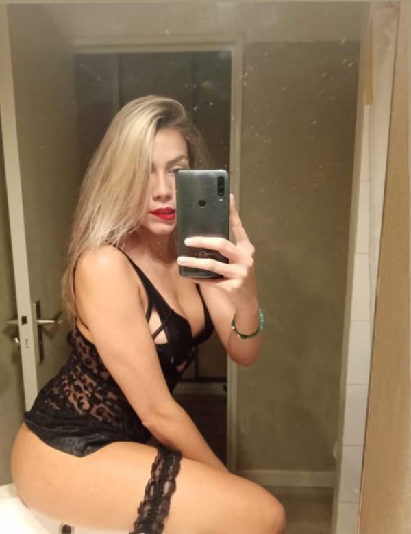 24 H TUS AMIGAS DE RELAX Y CONFIANZA