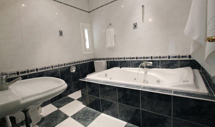 HABITACIONES POR HORAS PARA PAREJAS