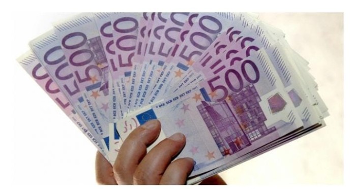 PLAZAS DISPONIBLES, JOVENCITAS MUY GUAPAS