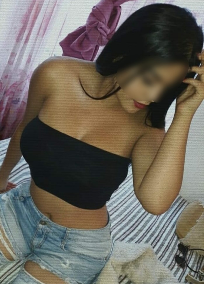 SEDUCTORA Y ARDIENTE MASAJISTA