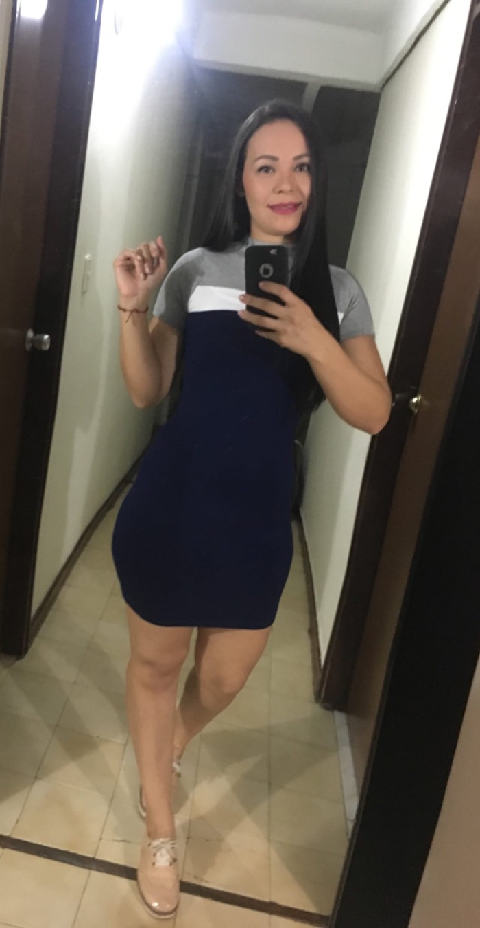 CELESTE, MASAJISTA **DOS AMIGAS HOY**