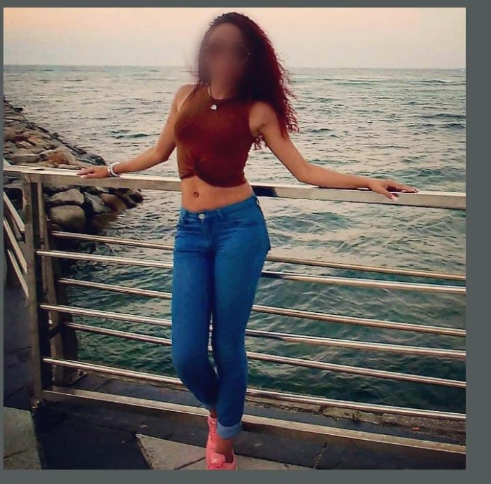 ¡ARDIENTE DOMINICANA DISPUESTA A MASAJERA TUS MEJO
