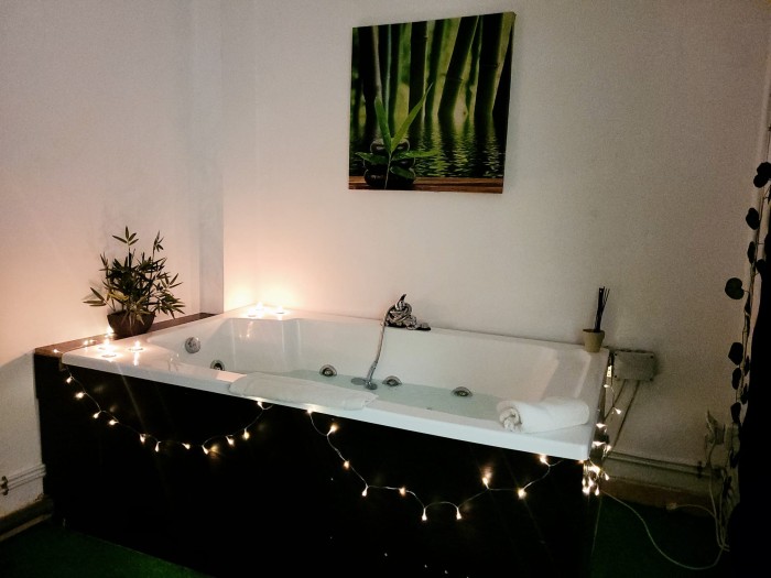 MASAJES DE LUJO Y PLACER