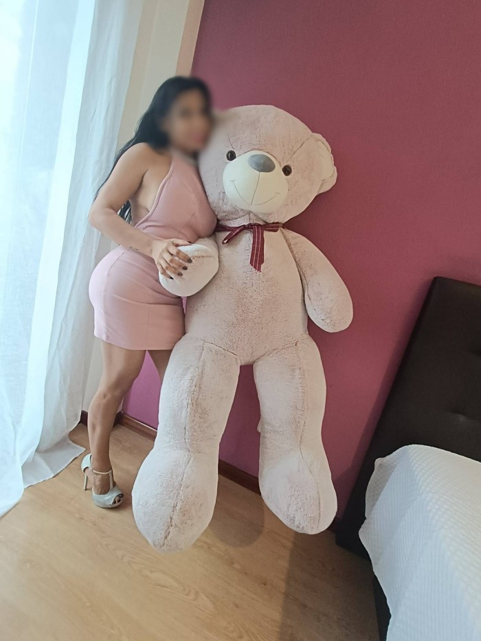 BELLA SENSUAL MASAJISRA EDUCADA