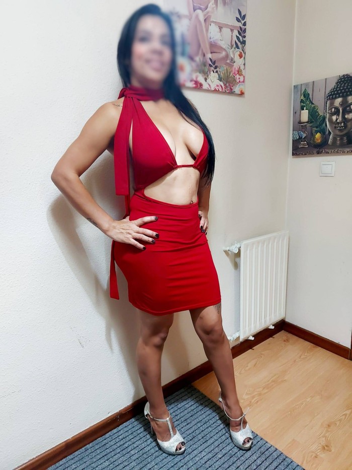 BELLA MASAJISTA AMIGABLE, DESEA CONOCERTE