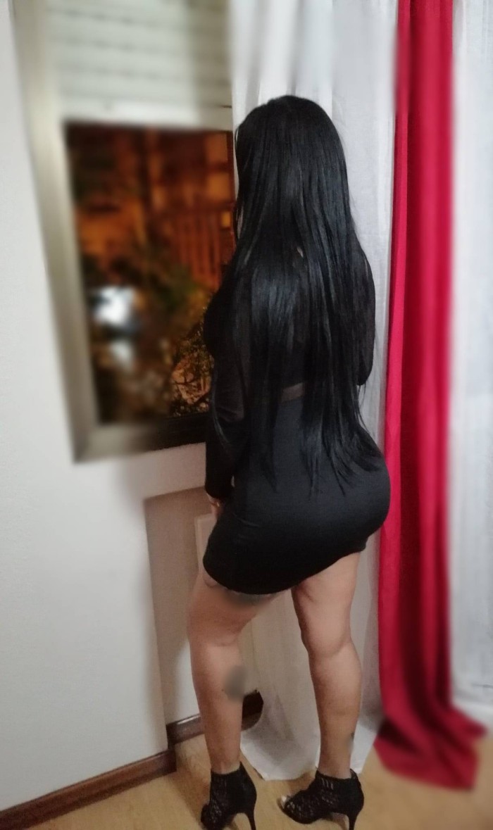 NATALIA UNA MASAJISTA EXPERTA EN QUITAR EL ESTRES