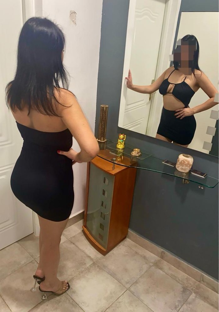 VALENTINA,VEN A VERME PARA QUE PASEMOS UNAS HORAS