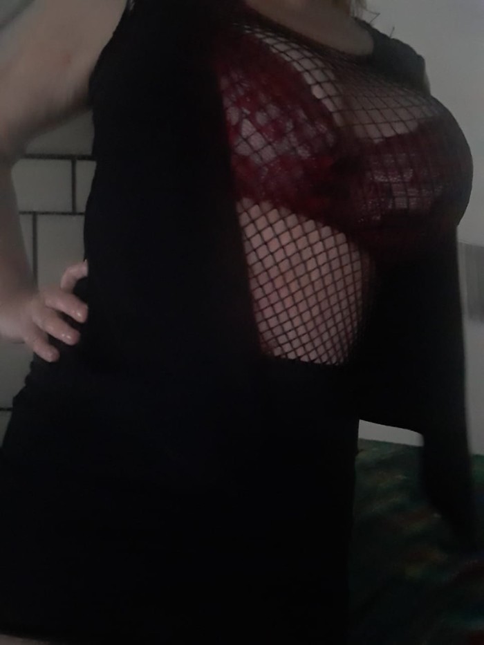 Acompañante educada y divertida