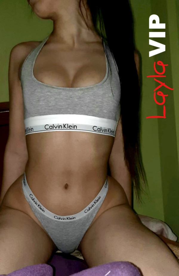 Layla, 19 Añitos super bonita y atenta