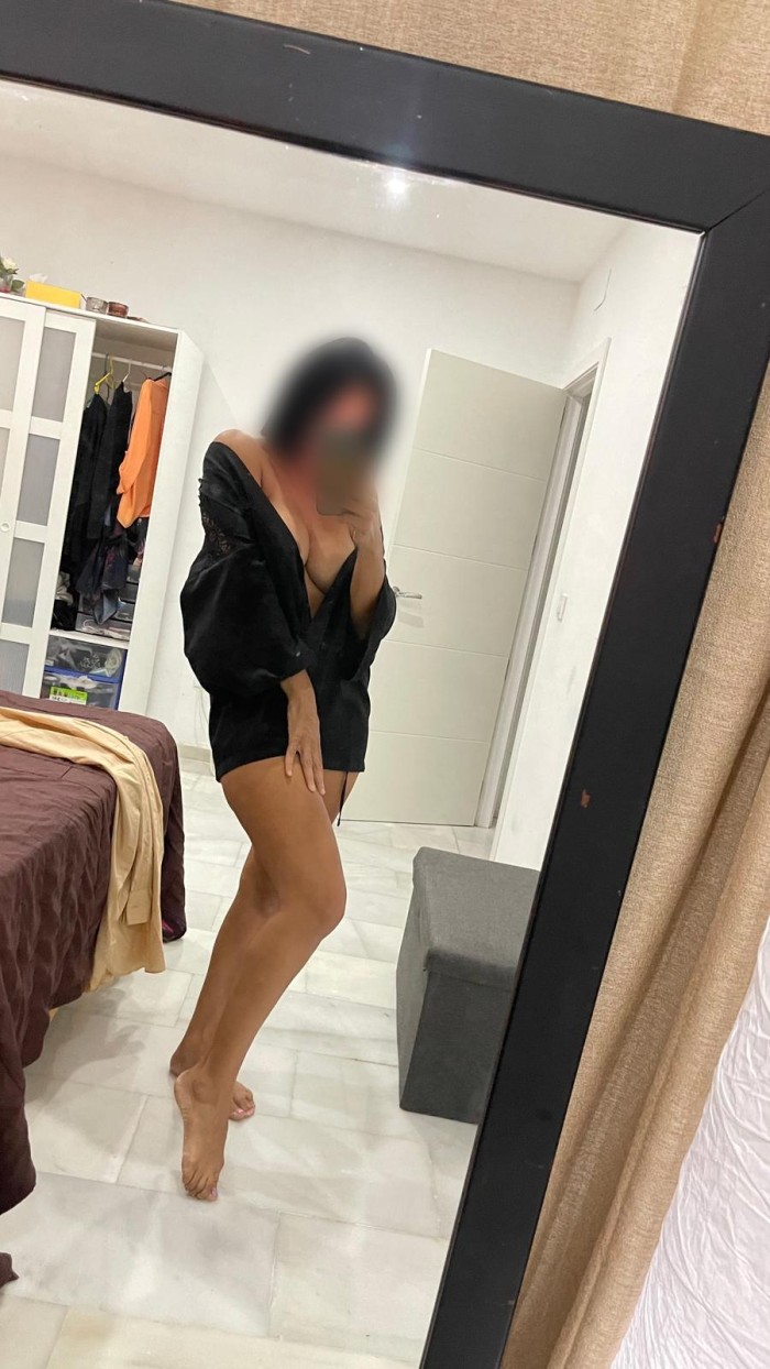 Laura guapísima y con un cuerpo de infarto