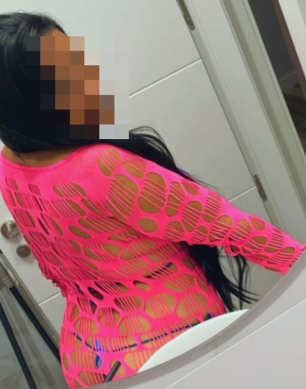 LATINA¡ AMANTE DE LA VIDA Y LOS BUENOS PLACERES!