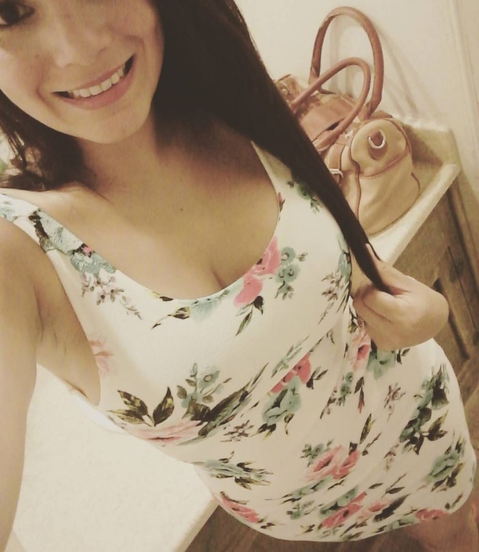 CHICA EXTROVERTIDA PARA RATOS AGRADABLES